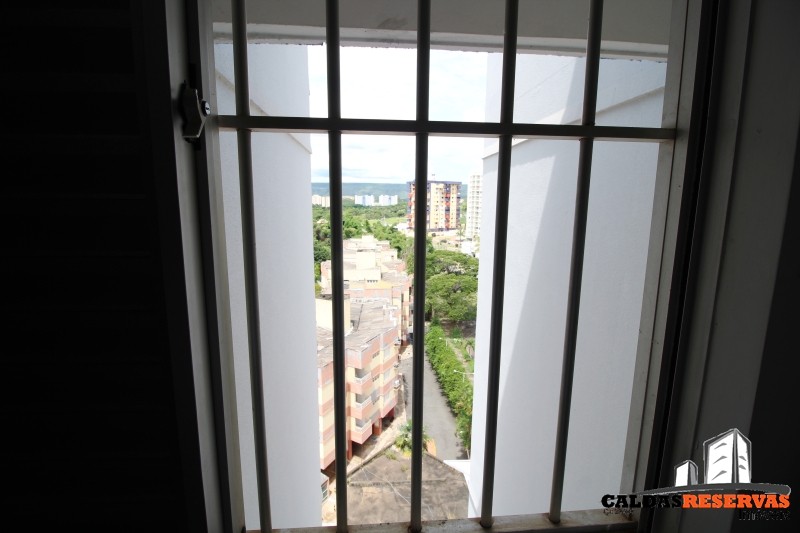 Foto /fotos/cr/imoveis/039-00903/fotos/039-00903 (2).JPG